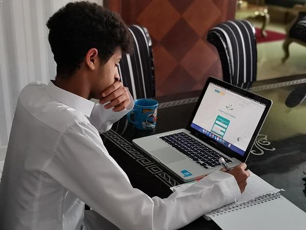 الفئات المسموح لها أداء الاختبارات عن بعد 1445