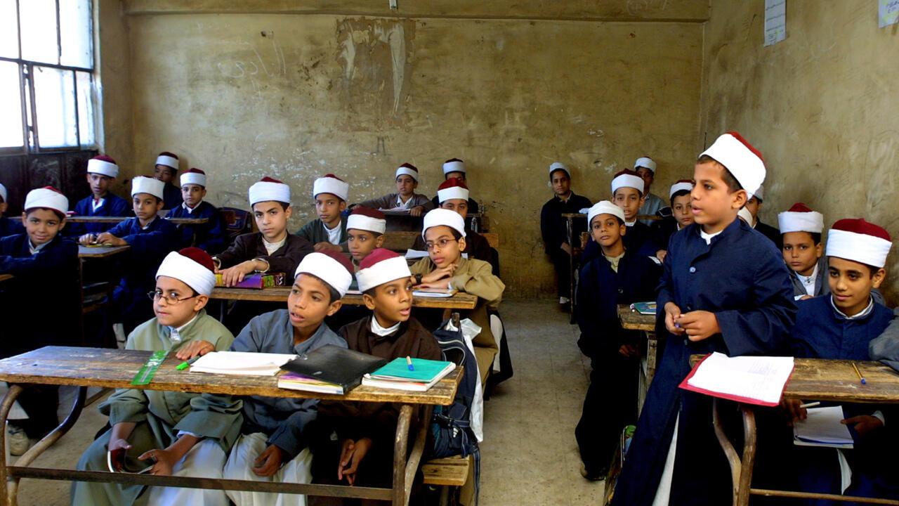 التقديم للصف الأول الابتدائي في المعاهد الأزهرية 2025/2026 وآخر موعد للتسجيل لا يفوتك «فرصتك اليوم» 2 التقديم للصف الأول الابتدائي في المعاهد الأزهرية 2025/2026 وآخر موعد للتسجيل لا يفوتك «فرصتك اليوم»